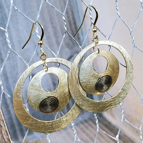 Rodeo Drive Super Lightweight Gold Plated Surgical Steel Double Hoop Earrings - Picture 1 of 11